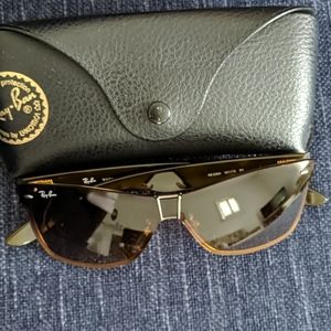 RayBan Sunglasses Gently Worn Brown Tortoise